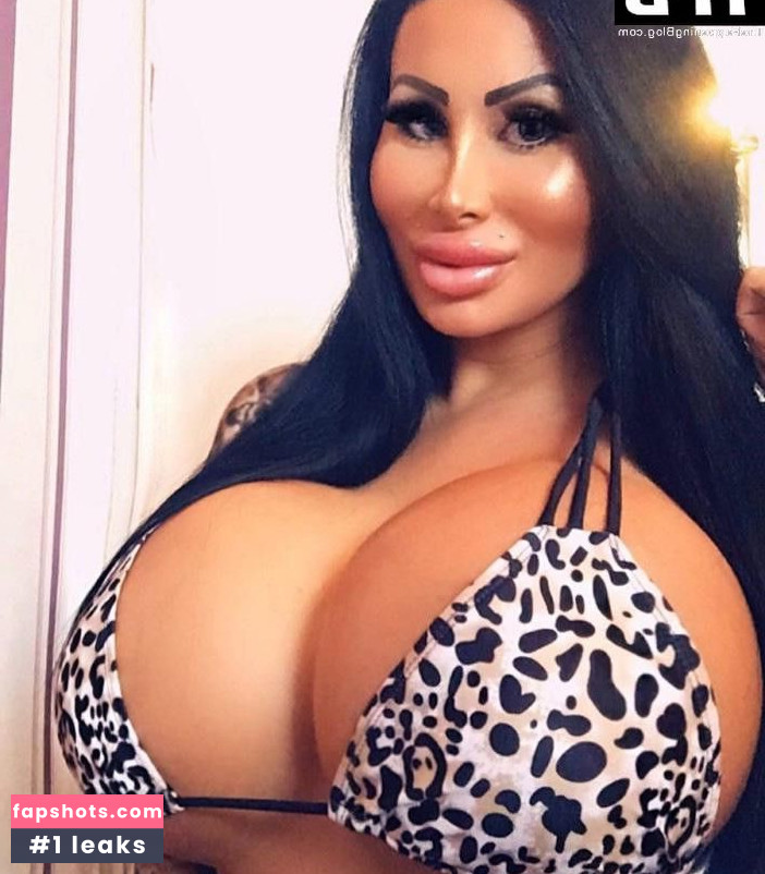 Paris Herms gallery photo #18