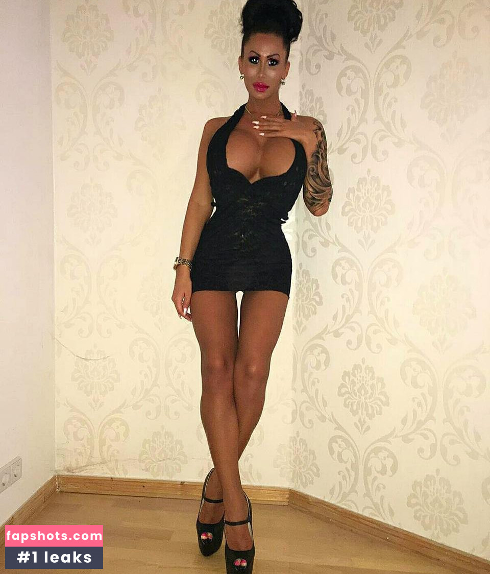 Paris Herms gallery photo #32