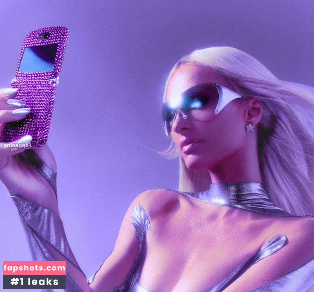 Paris Hilton gallery photo #102