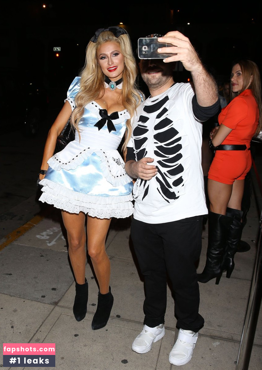 Paris Hilton gallery photo #1039