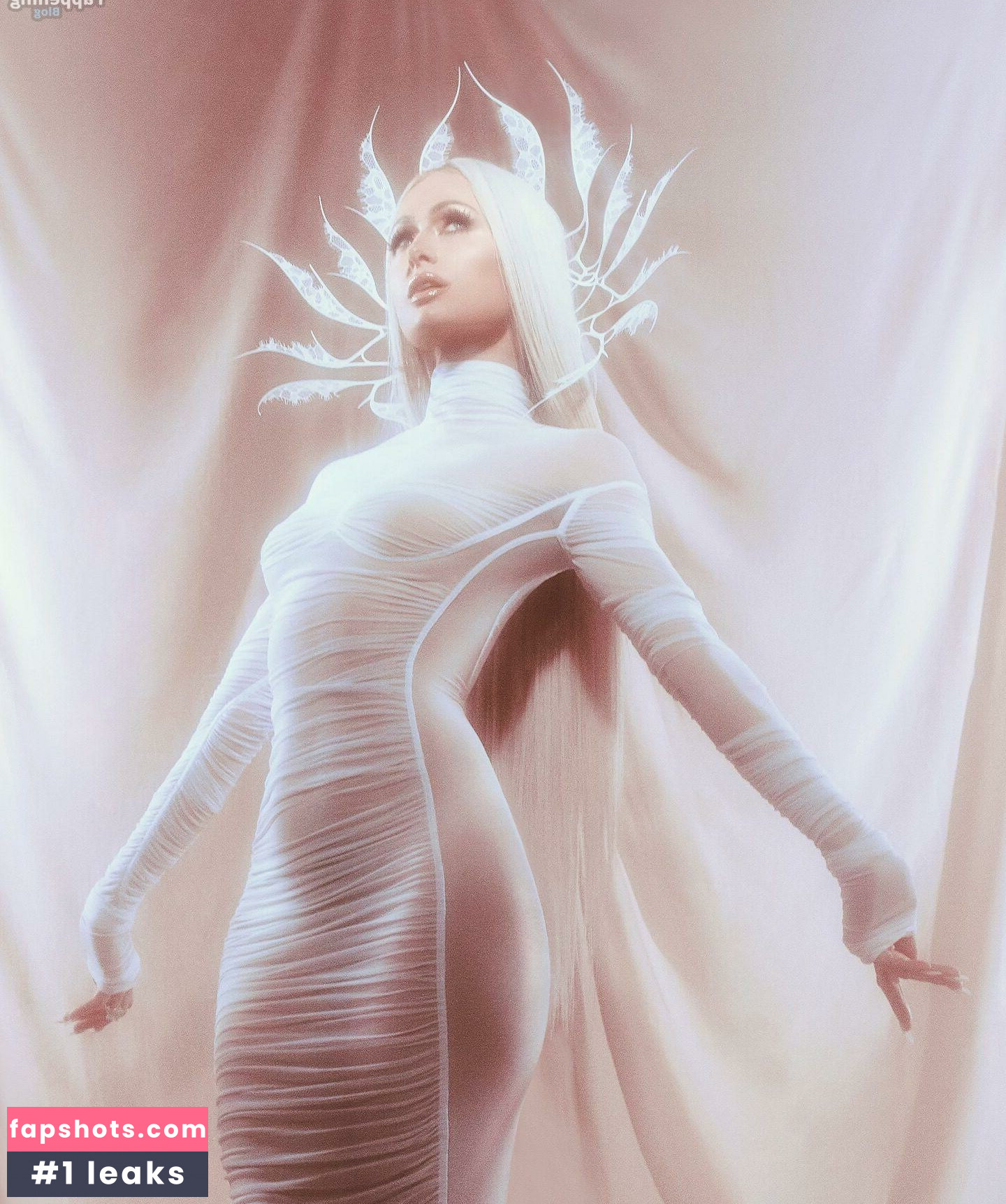 Paris Hilton gallery photo #110