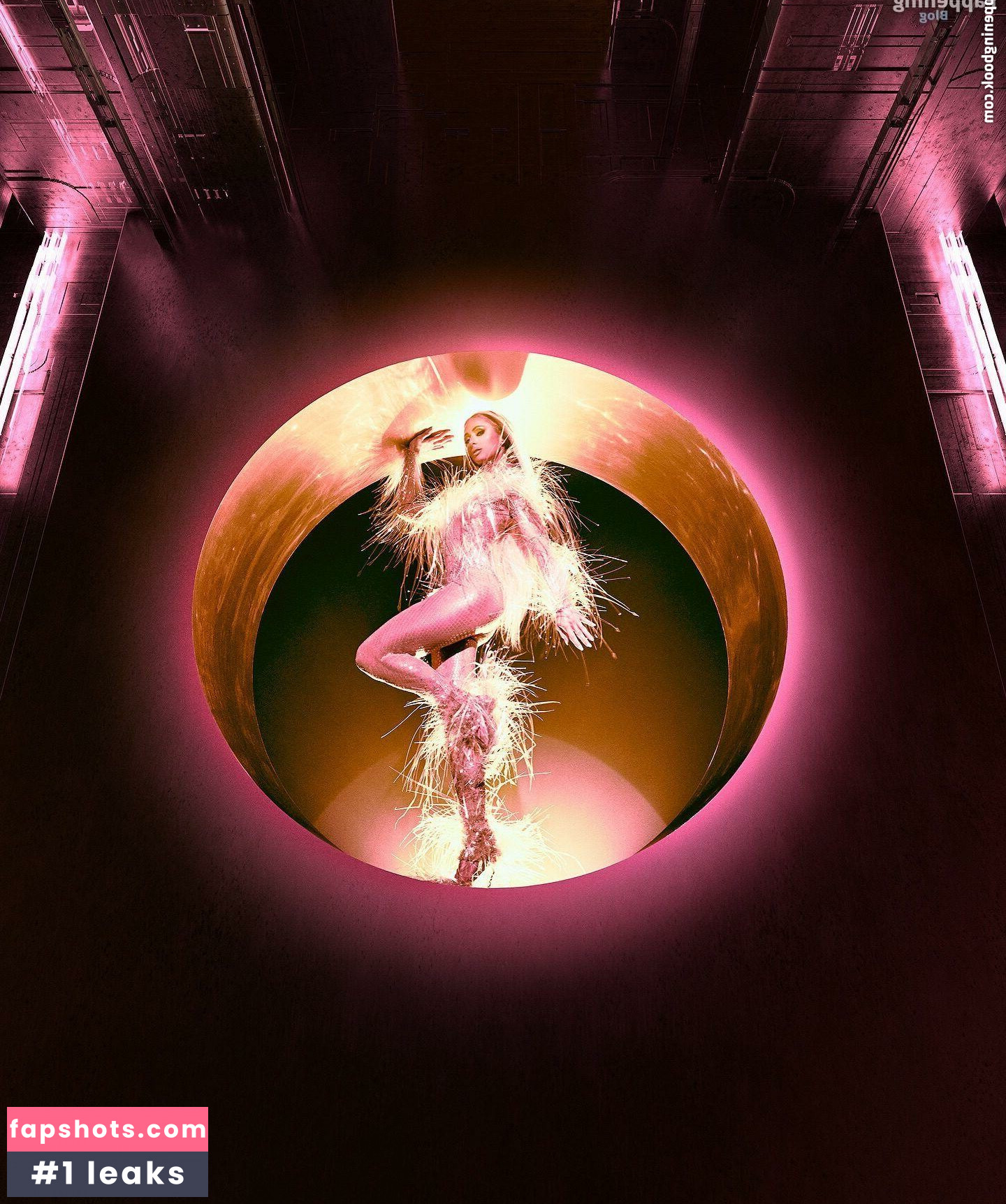 Paris Hilton gallery photo #120