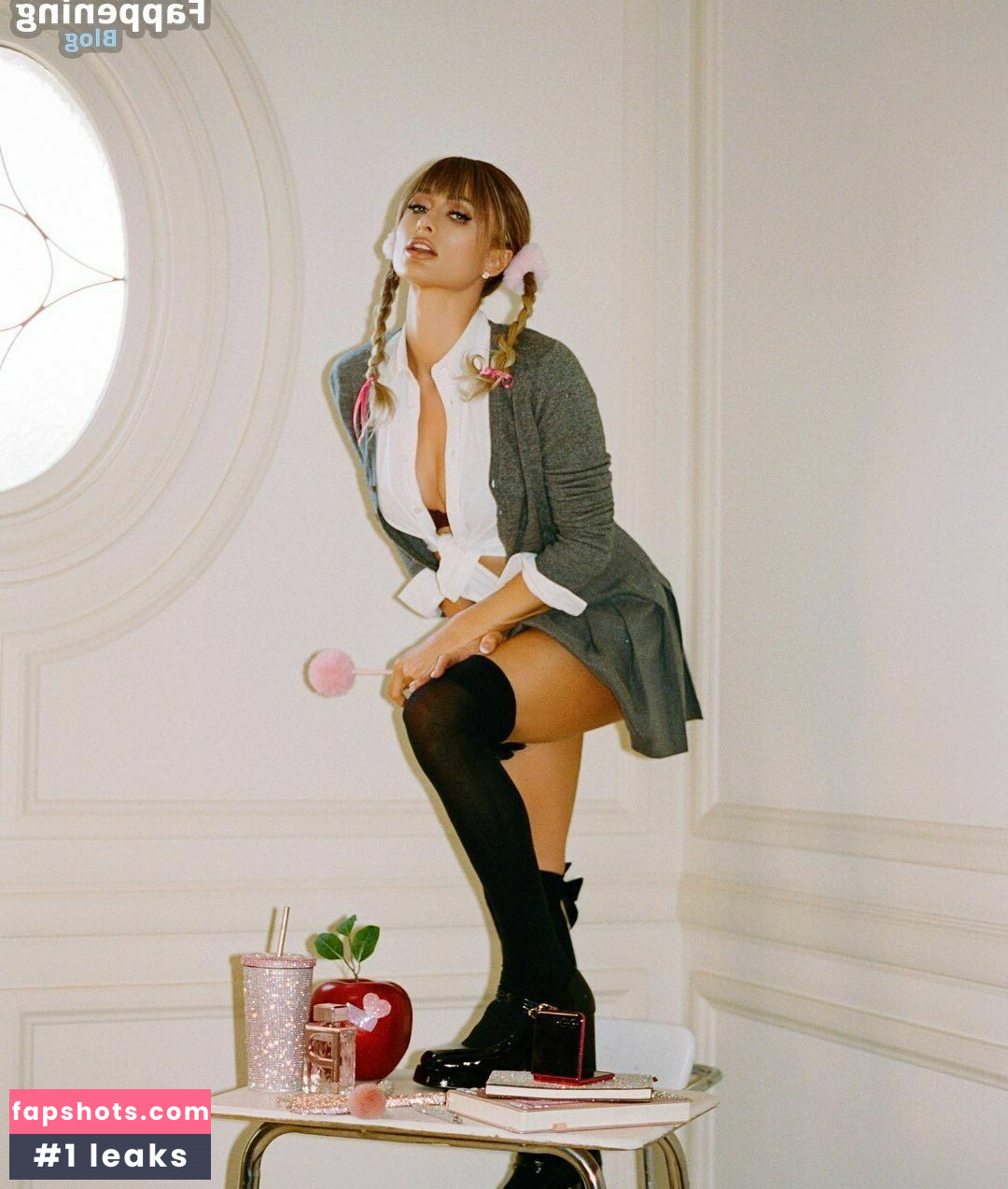 Paris Hilton gallery photo #307