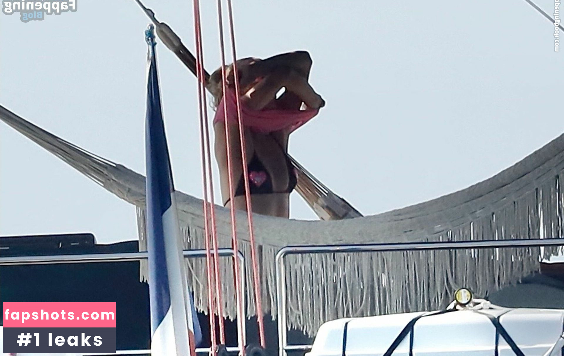 Paris Hilton gallery photo #436