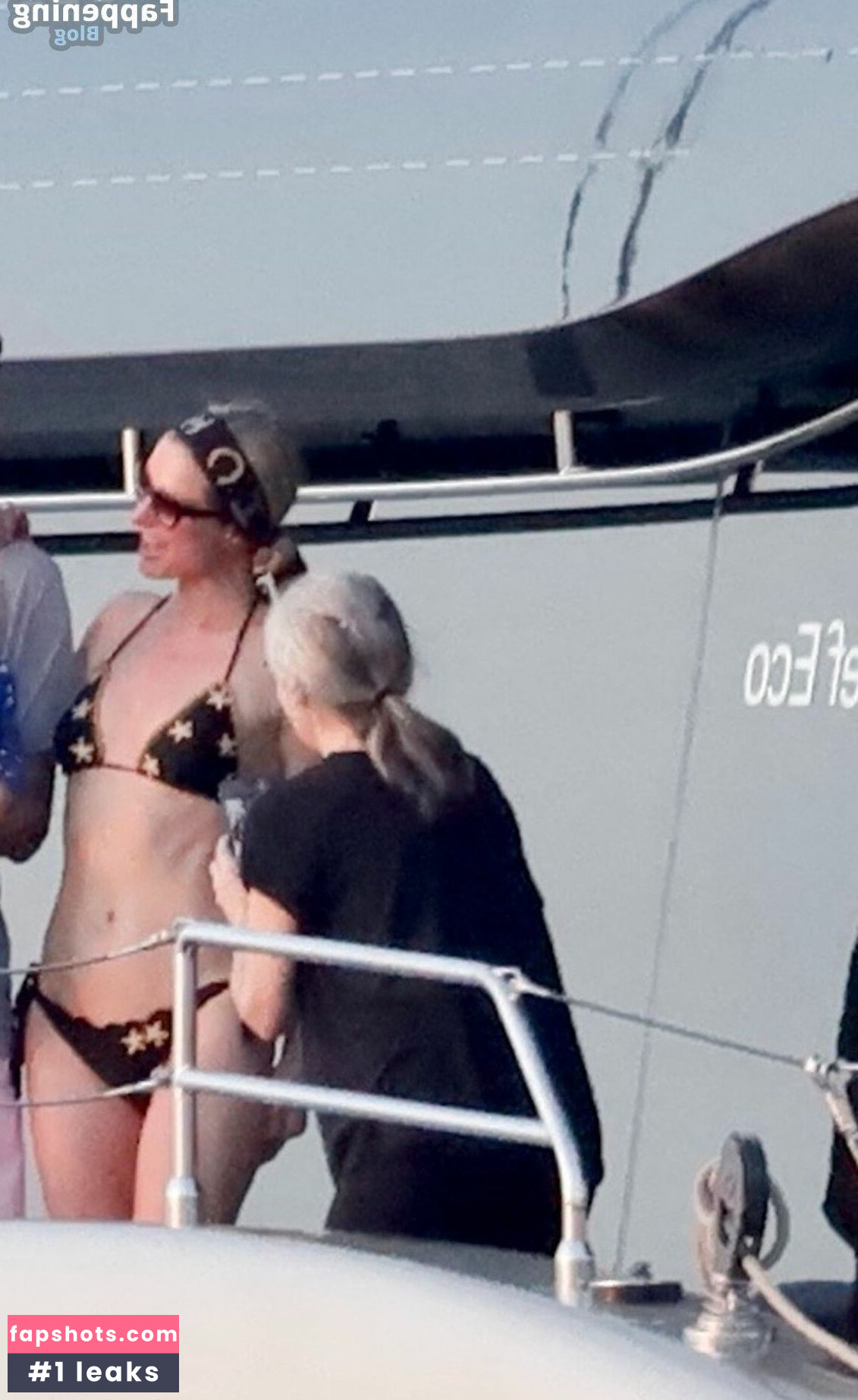 Paris Hilton gallery photo #440