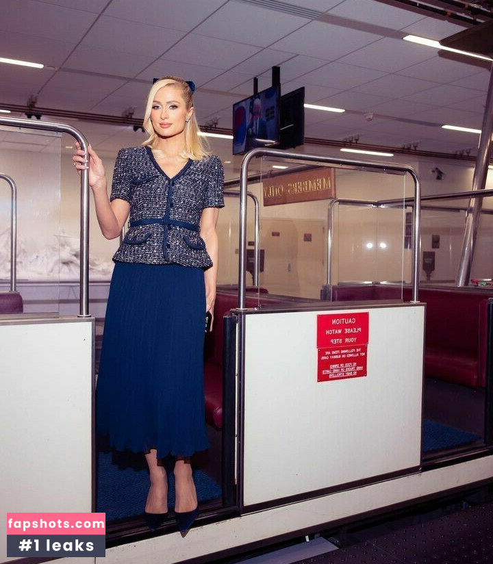 Paris Hilton gallery photo #524