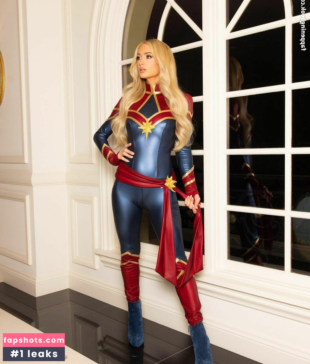 Paris Hilton gallery photo #576