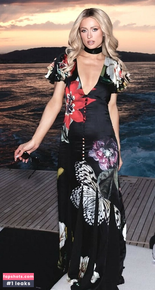 Paris Hilton gallery photo #59