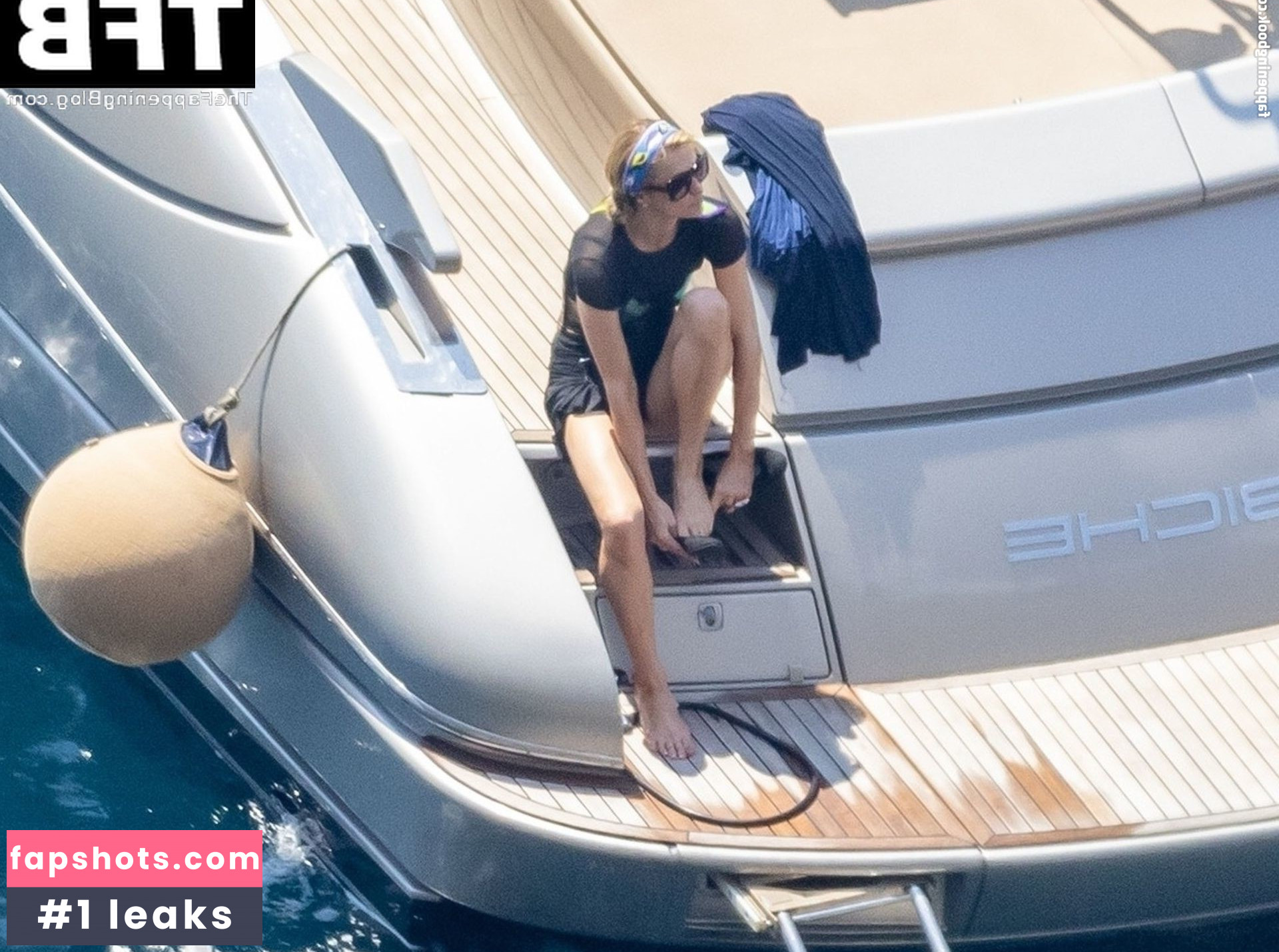 Paris Hilton gallery photo #602