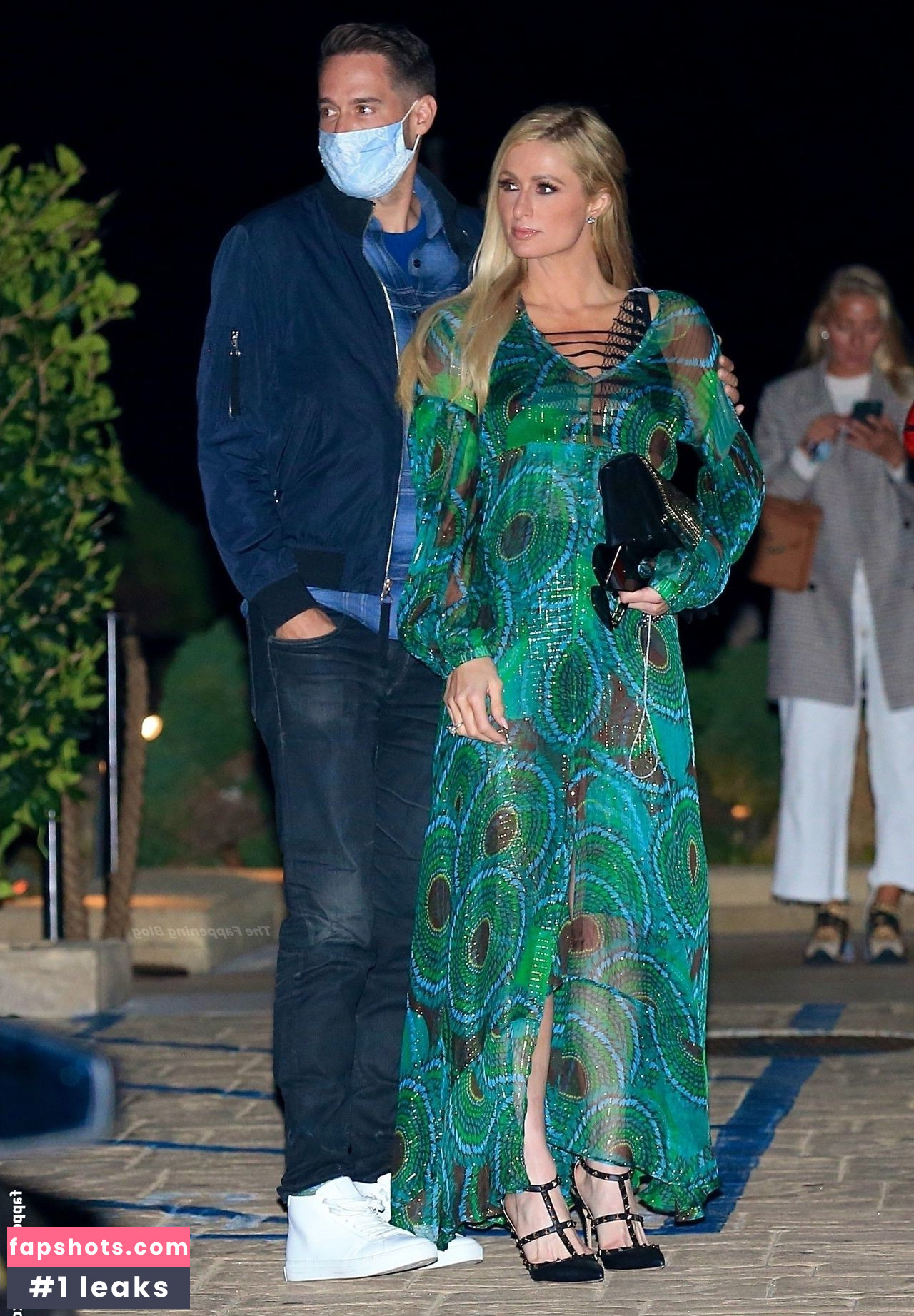 Paris Hilton gallery photo #746