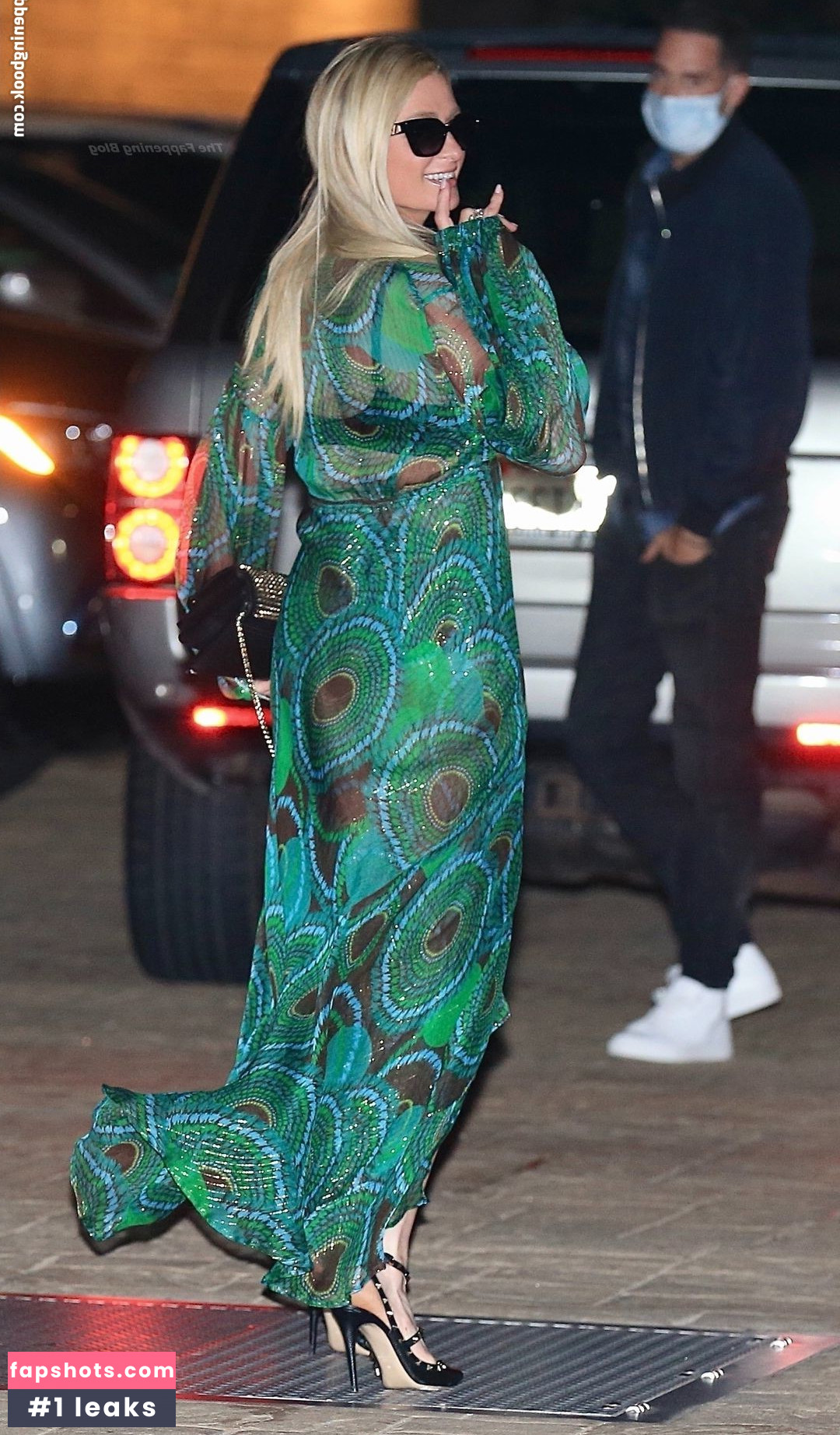 Paris Hilton gallery photo #754