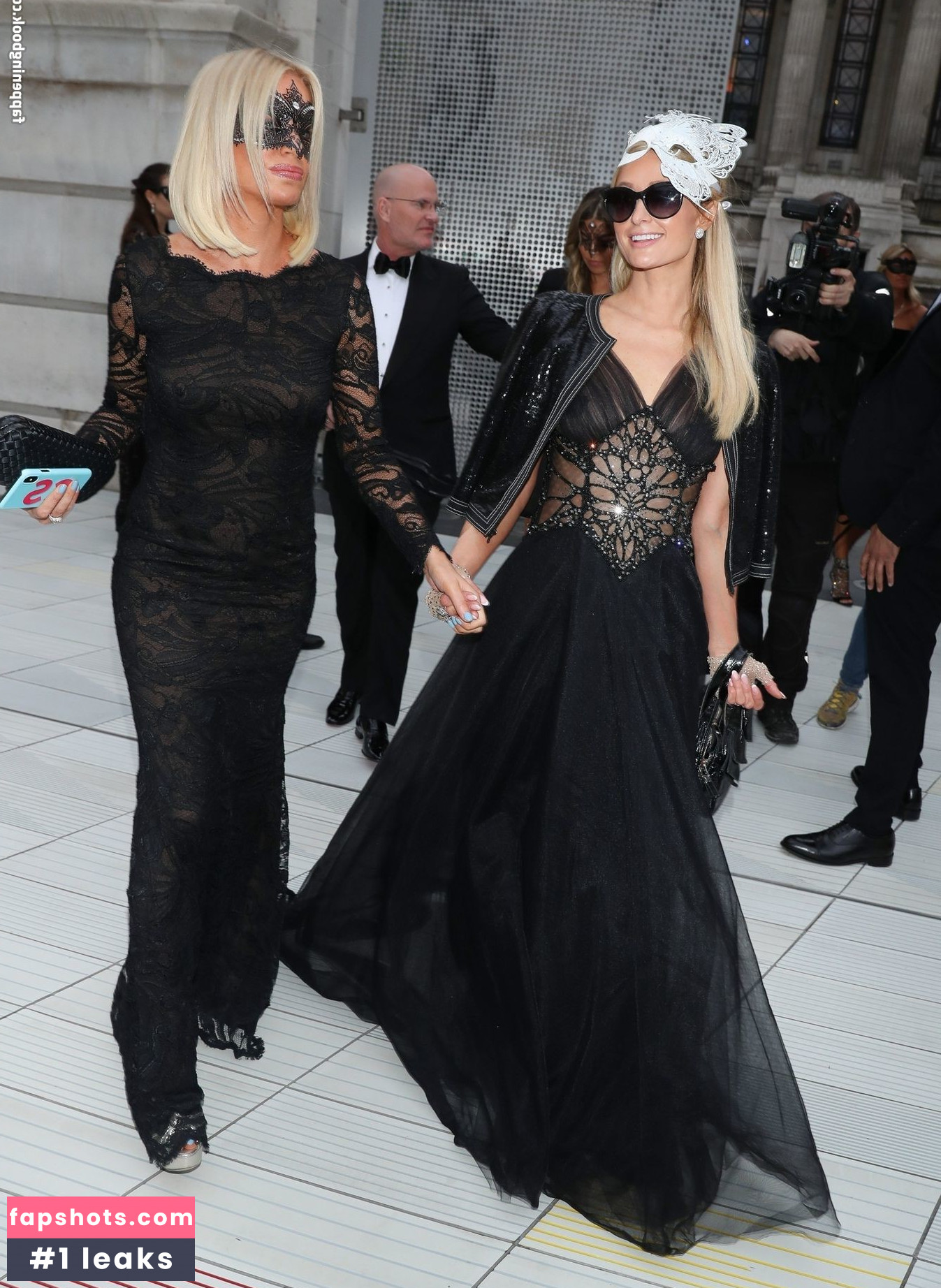 Paris Hilton gallery photo #857