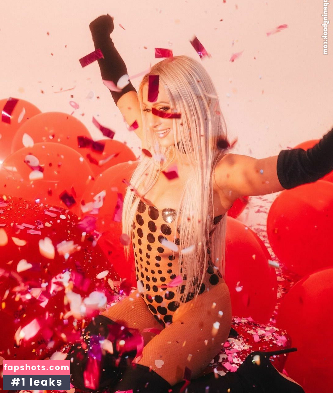 Paris Hilton gallery photo #88