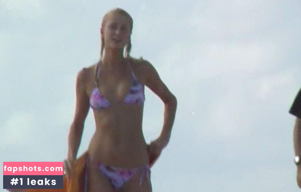Paris Hilton gallery photo #902
