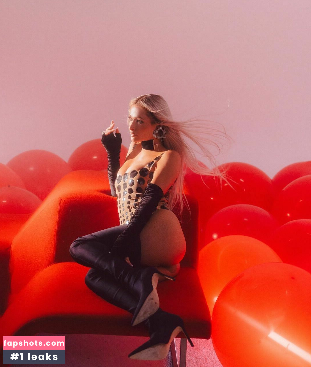 Paris Hilton gallery photo #94