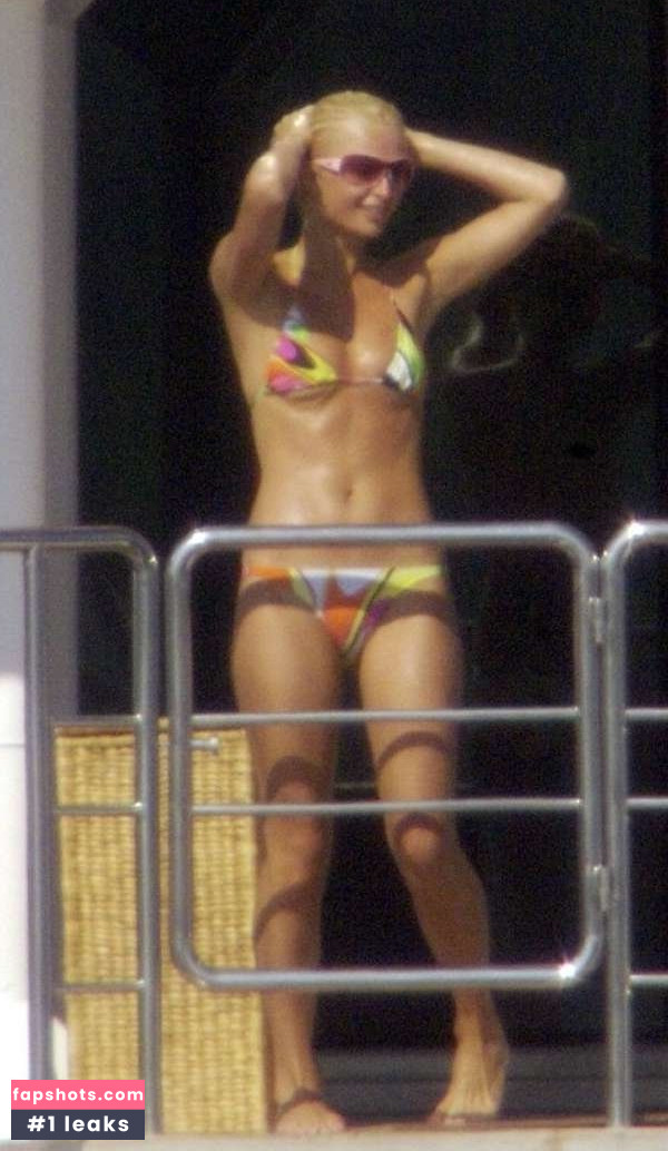 Paris Hilton gallery photo #967
