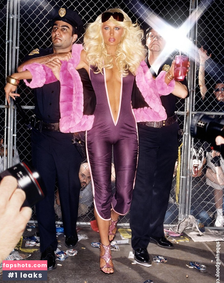 Paris Hilton gallery photo #969