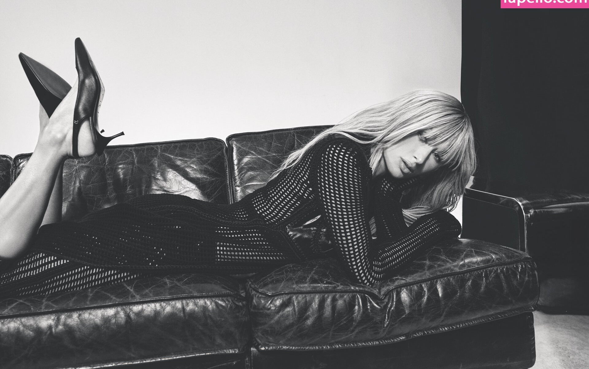 paris-hilton Nude Leaks OnlyFans Photos #393 - LeakJerk