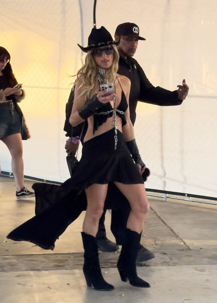 paris-hilton Nude Leaks OnlyFans Photos #465 - LeakJerk