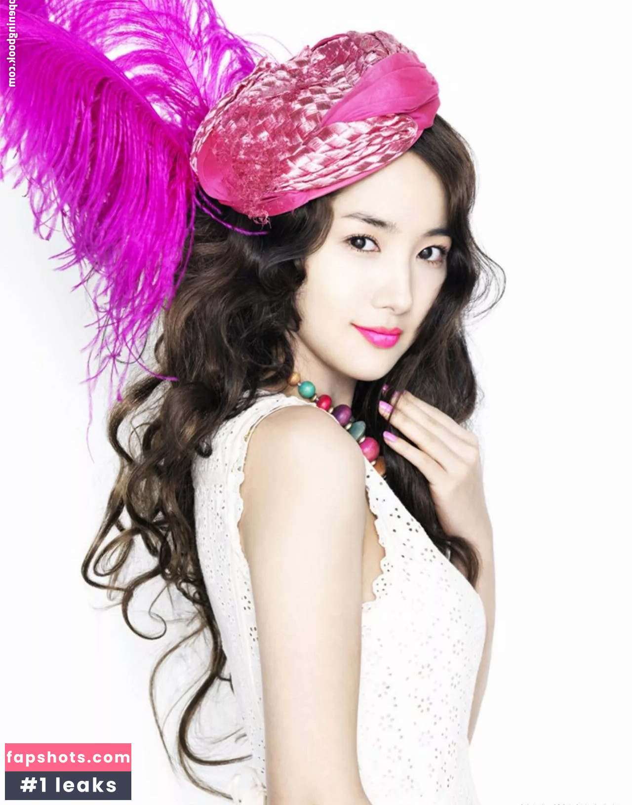 Park Min Young gallery photo #14