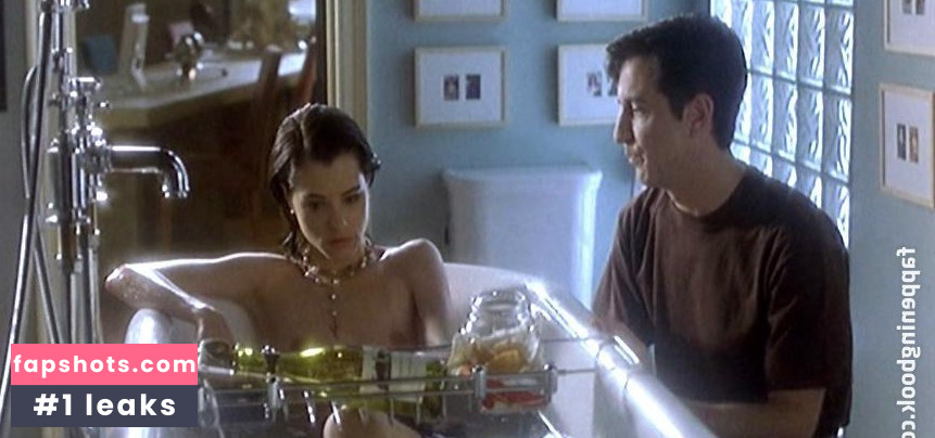 Parker Posey gallery photo #16