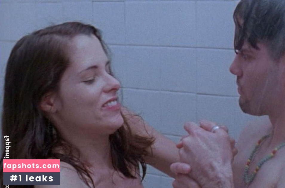 Parker Posey nude babe gallery