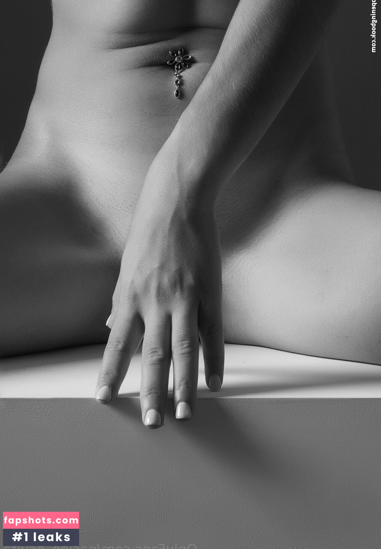 pasion_oculta nude babe gallery