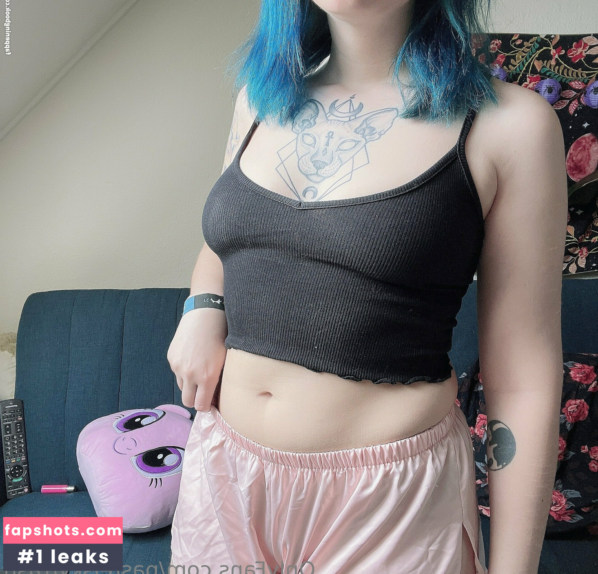 pastelskytrash gallery photo #16