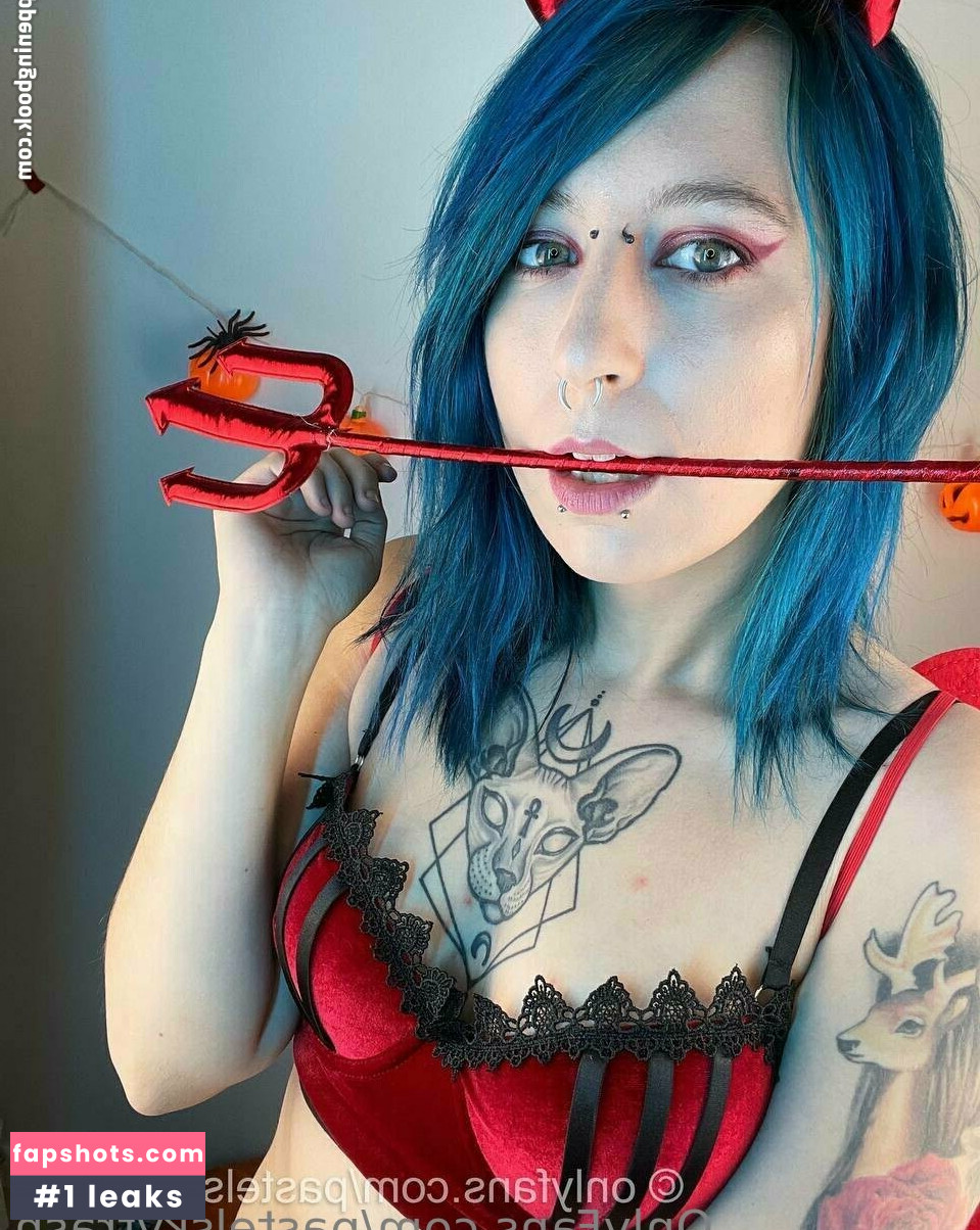 pastelskytrash gallery photo #44