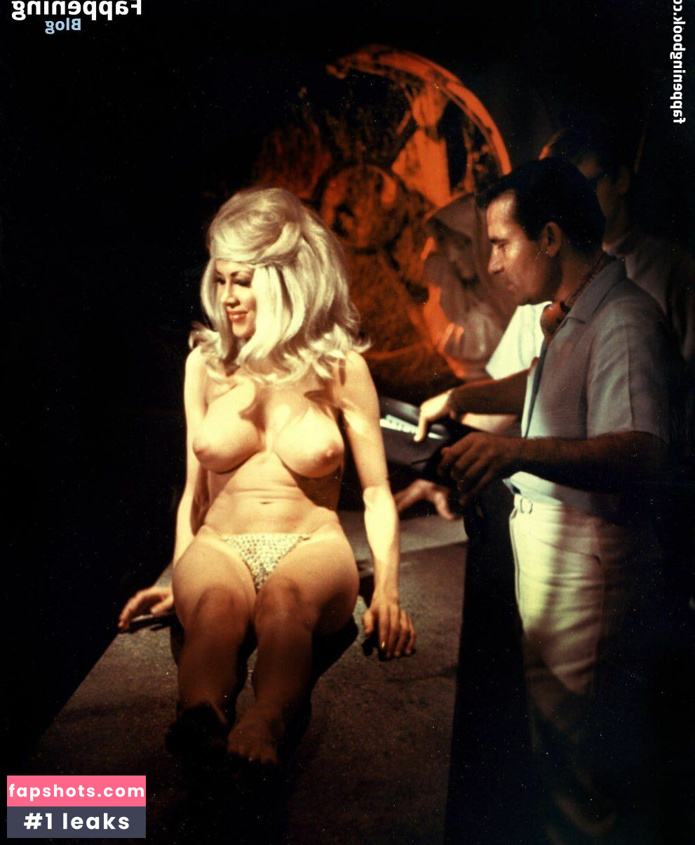 Pat Barrington gallery photo #33