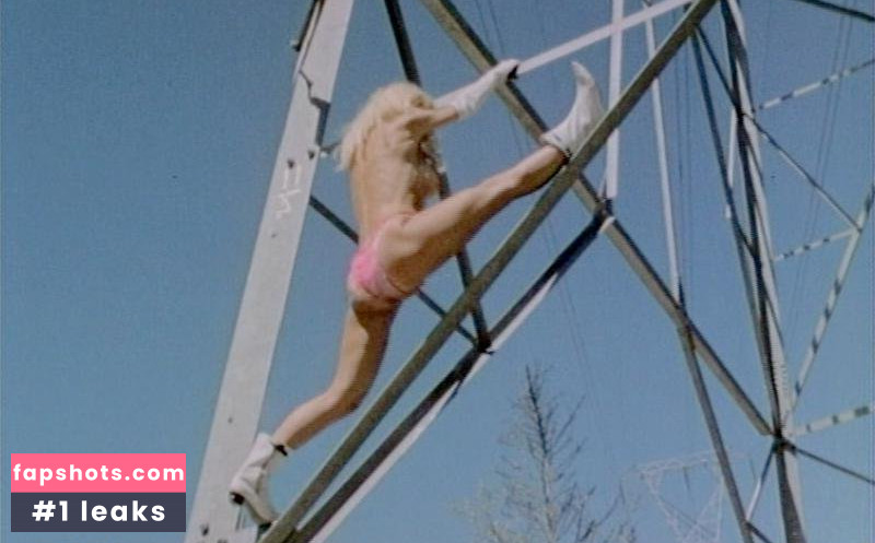 Pat Barrington gallery photo #67