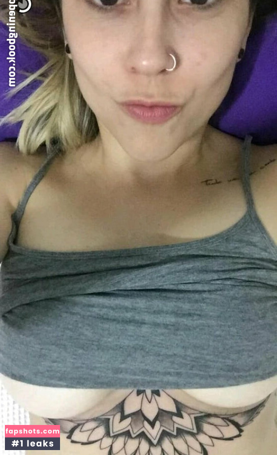 Pathy Dos Reis gallery photo #11