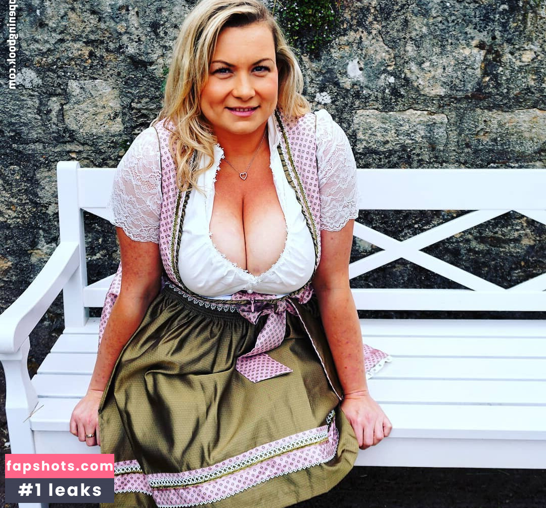 Pati Rose gallery photo #20