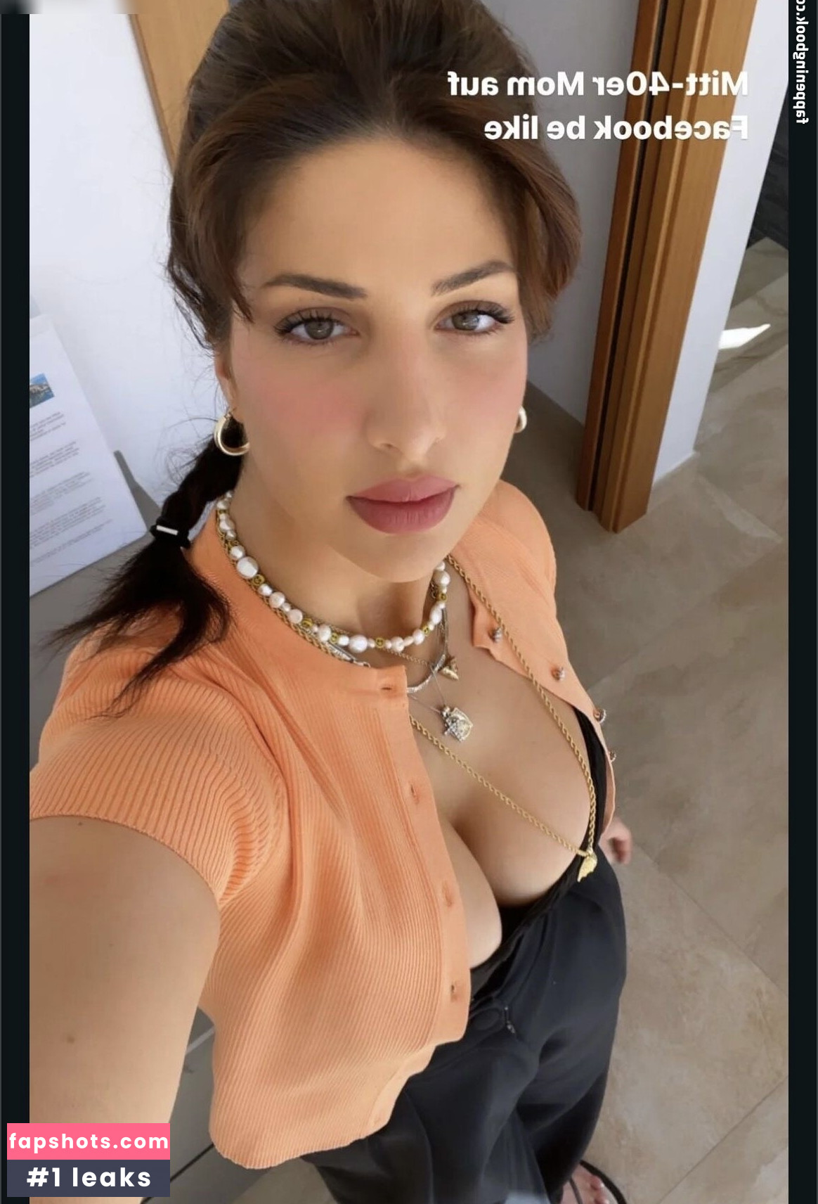 Pati Valpati gallery photo #30