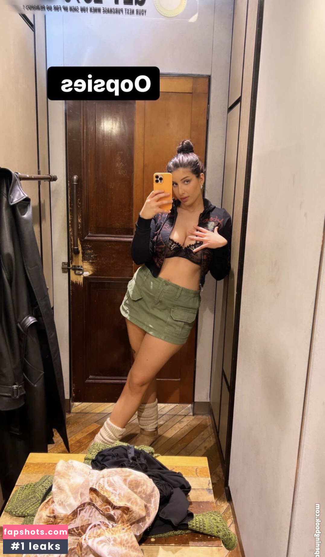 Pati Valpati gallery photo #49