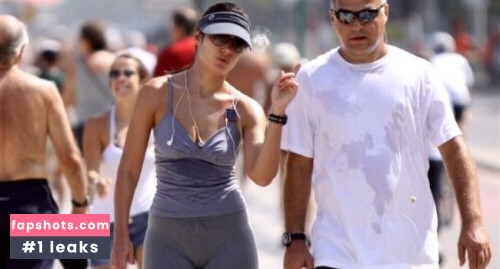 Patrícia Poeta gallery photo #16