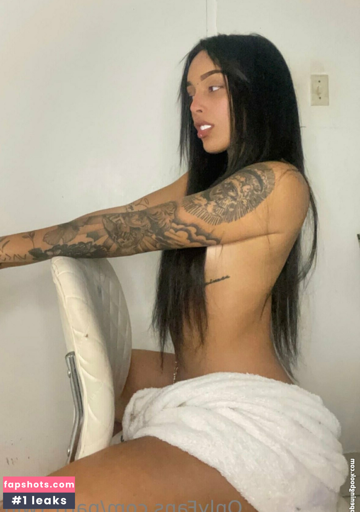 patri_twin gallery photo #5