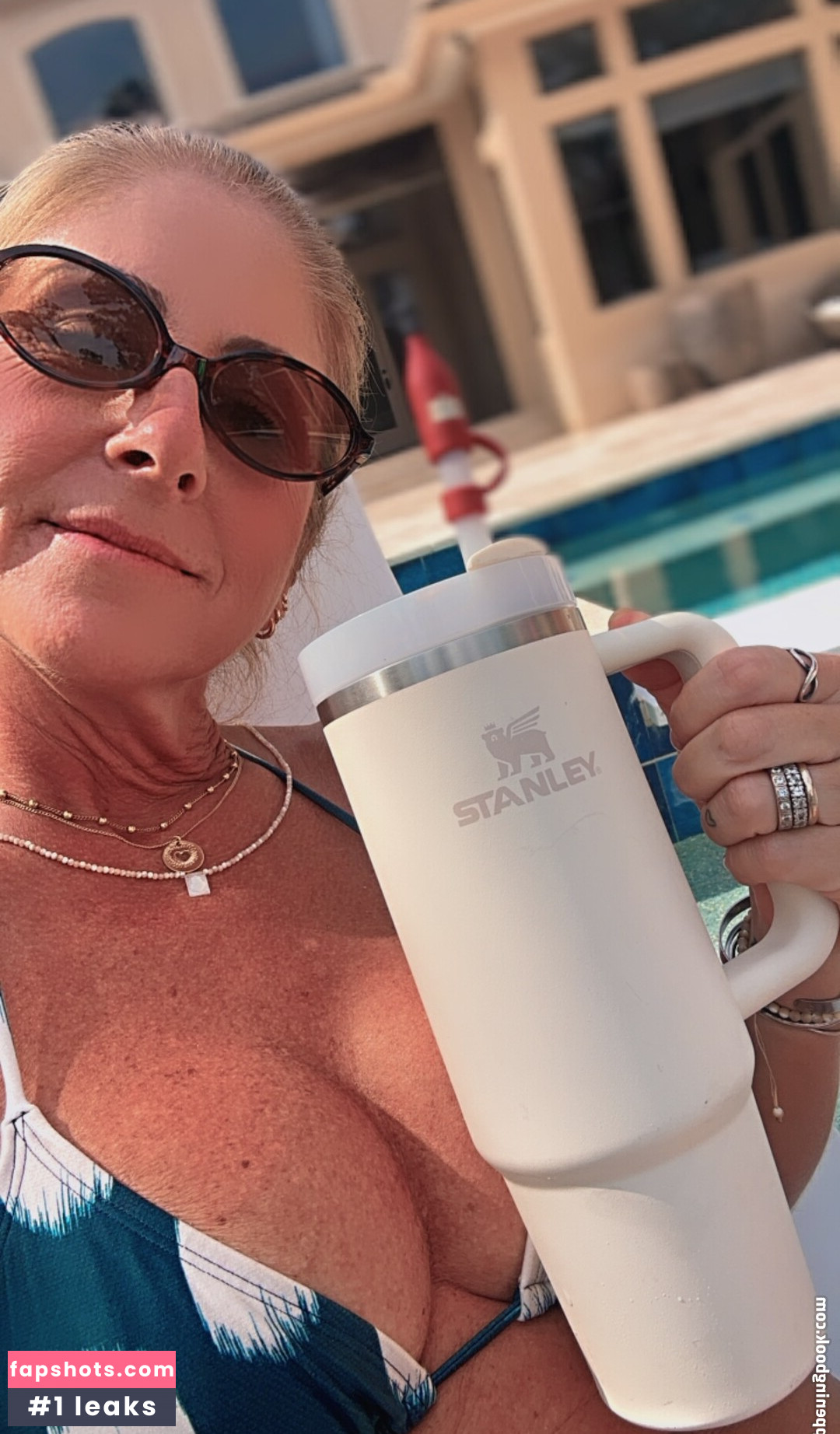 Patrícia Maldonado gallery photo #12