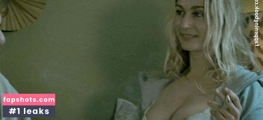 Patricia Schumann gallery photo #10