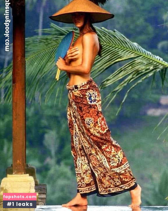 Patricia Velasquez gallery photo #23