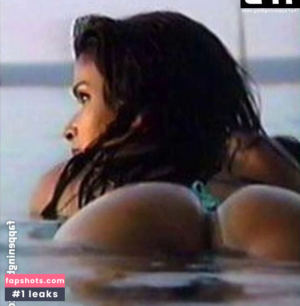 Patricia Velasquez gallery photo #39