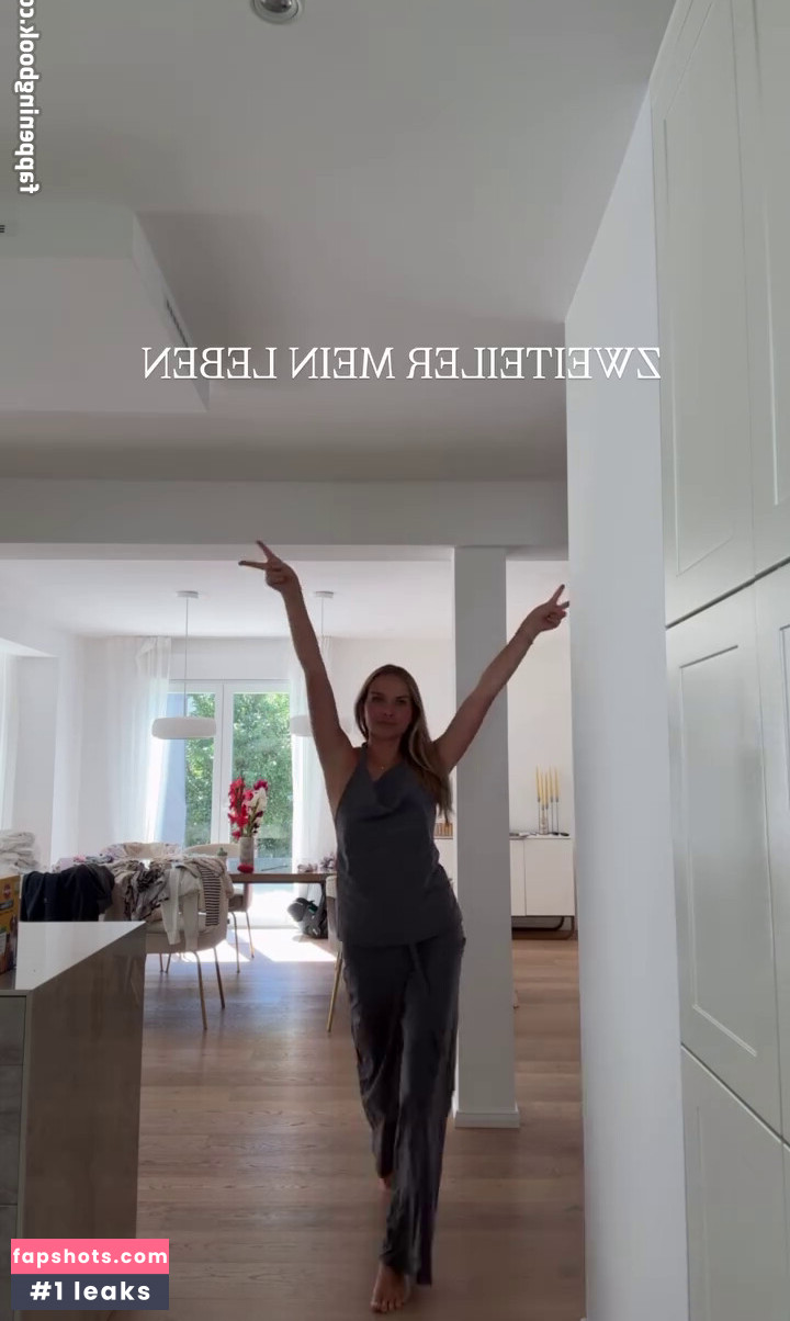 Patrizia Palme gallery photo #15