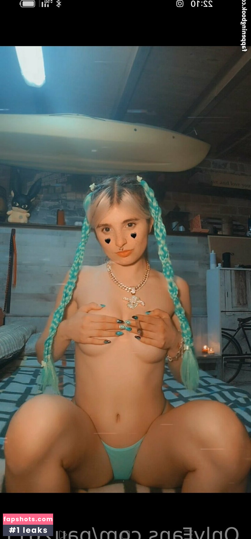 pau2611 nude babe gallery