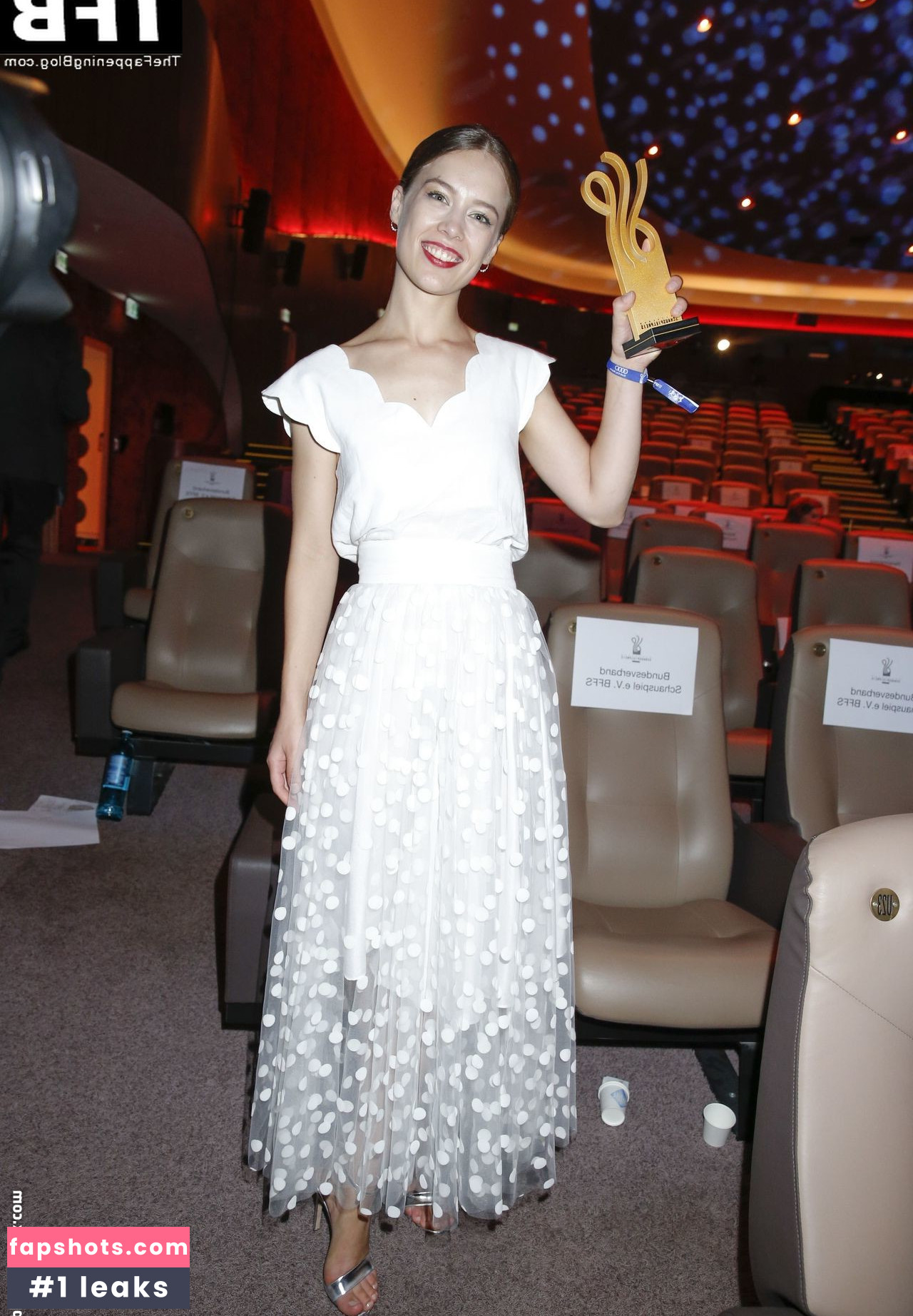 Paula Beer Nacktheit OnlyFans Fotos #29 - Fapshots