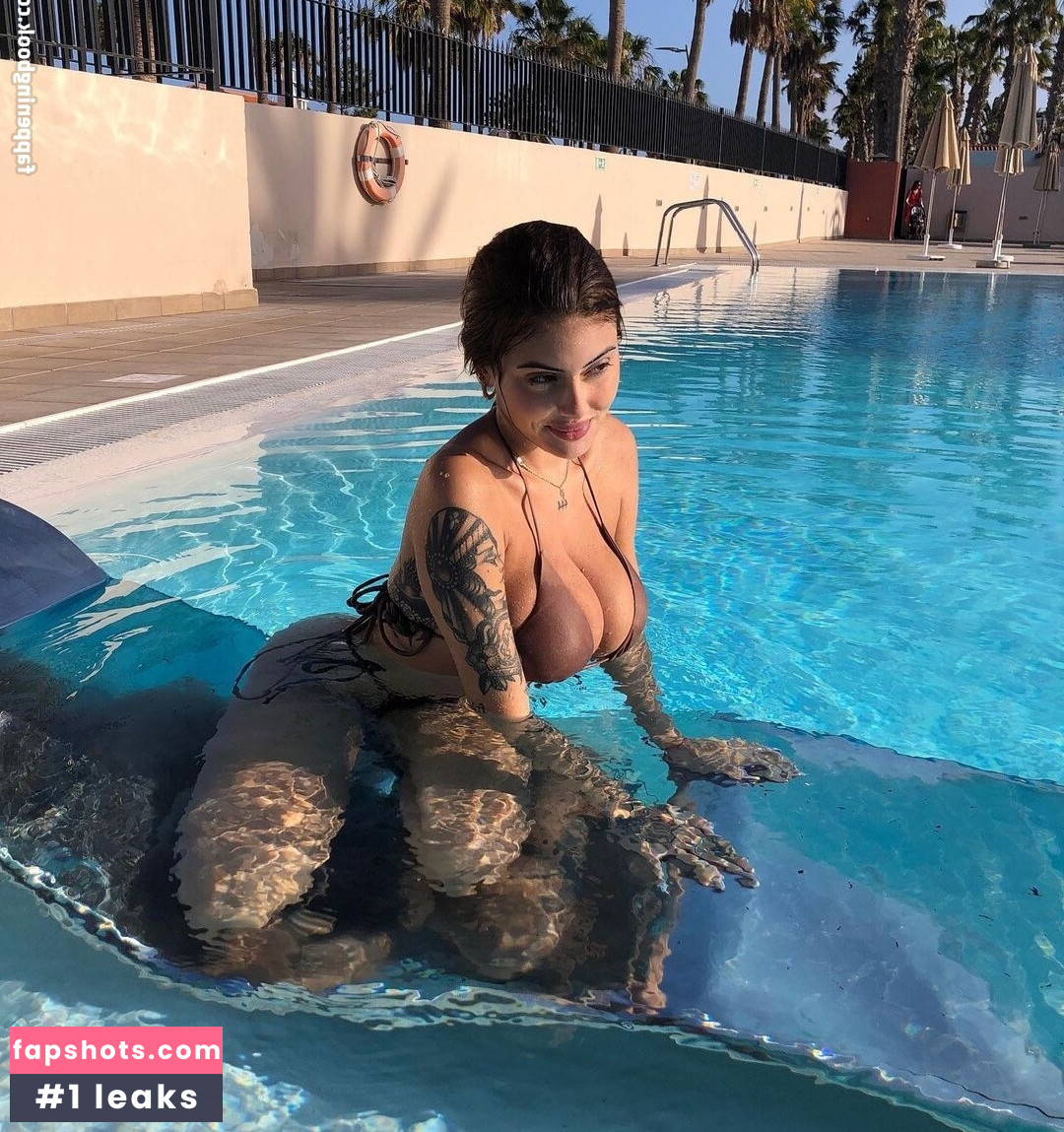 Paula Benitez gallery photo #41