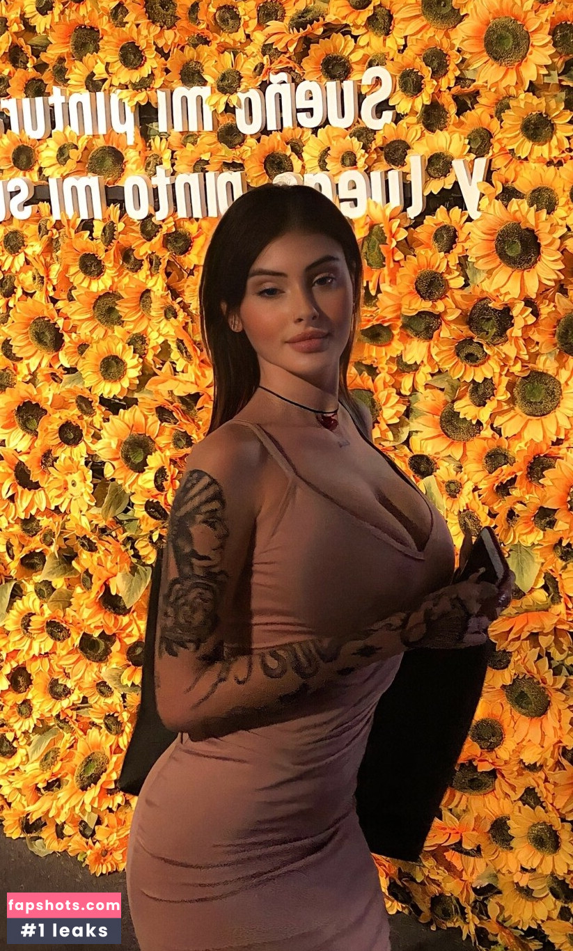 Paula Benitez gallery photo #50