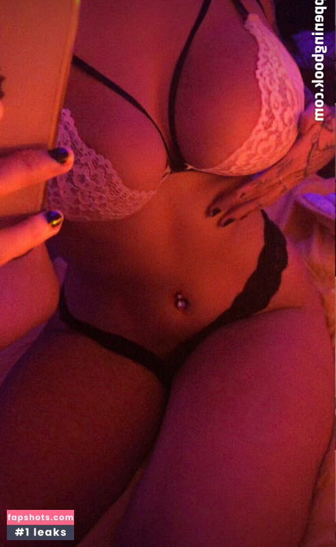 Paula Benitez gallery photo #7