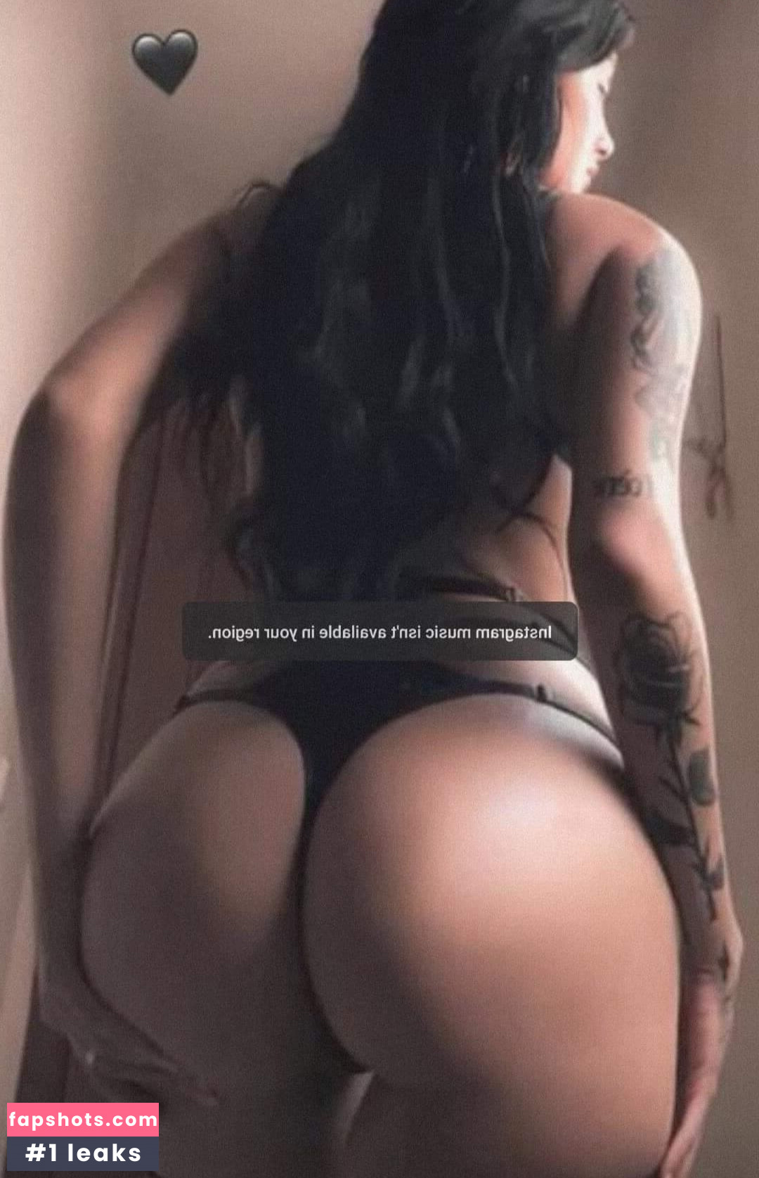 Paula Benitez gallery photo #72