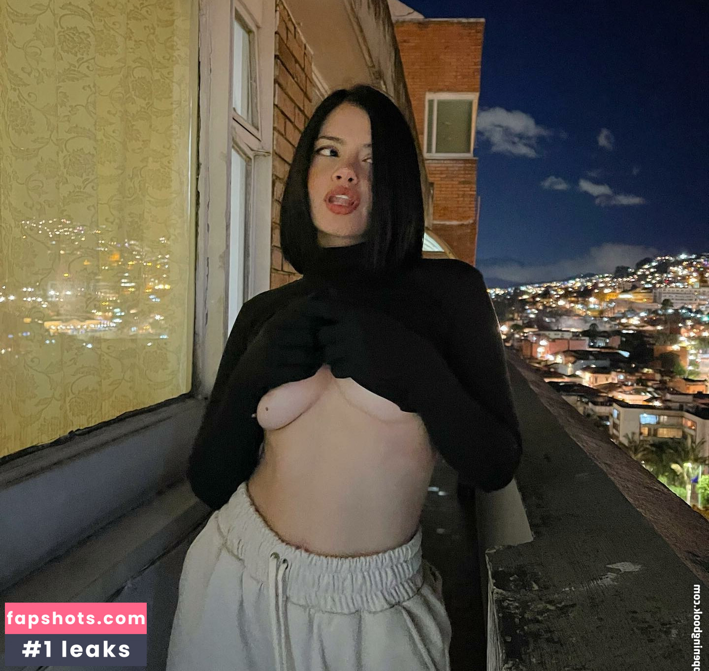 Paula Buenavida gallery photo #13