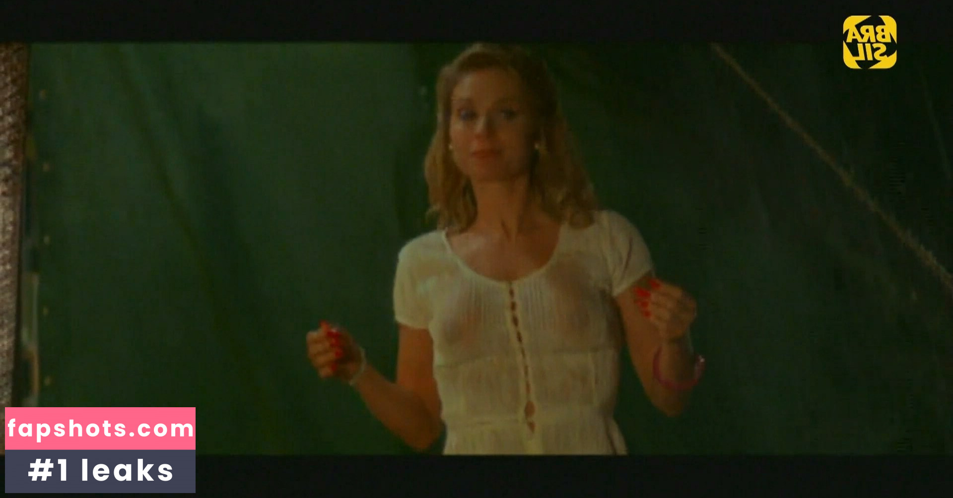 Paula Burlamaqui gallery photo #3